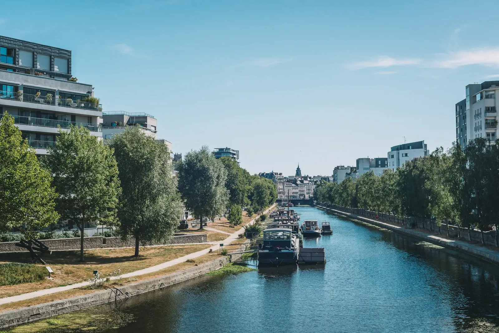 Conciergerie Airbnb Rennes — les quais de la Vilaine Les quais de la Vilaine à Rennes